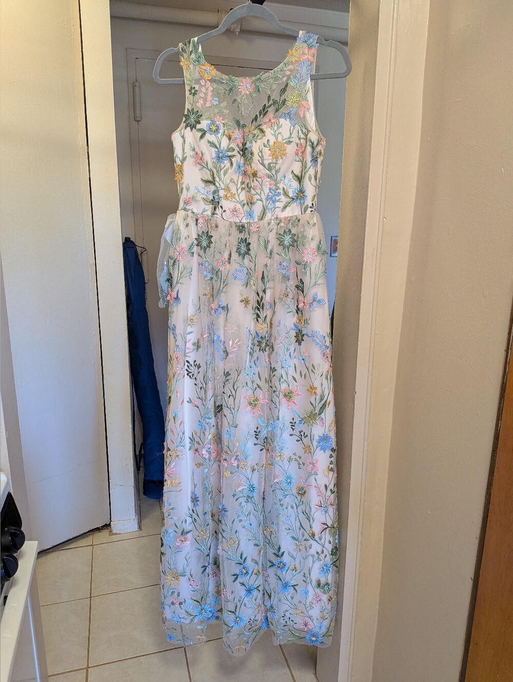 NWT Azazie Blush 3d Floral Dress - Picture 2 of 7